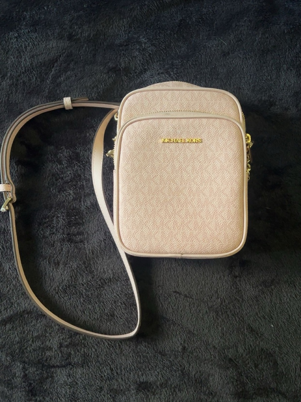 Michael Kors Blush Pink Crossbody Messenger Bag with Gold Hardware